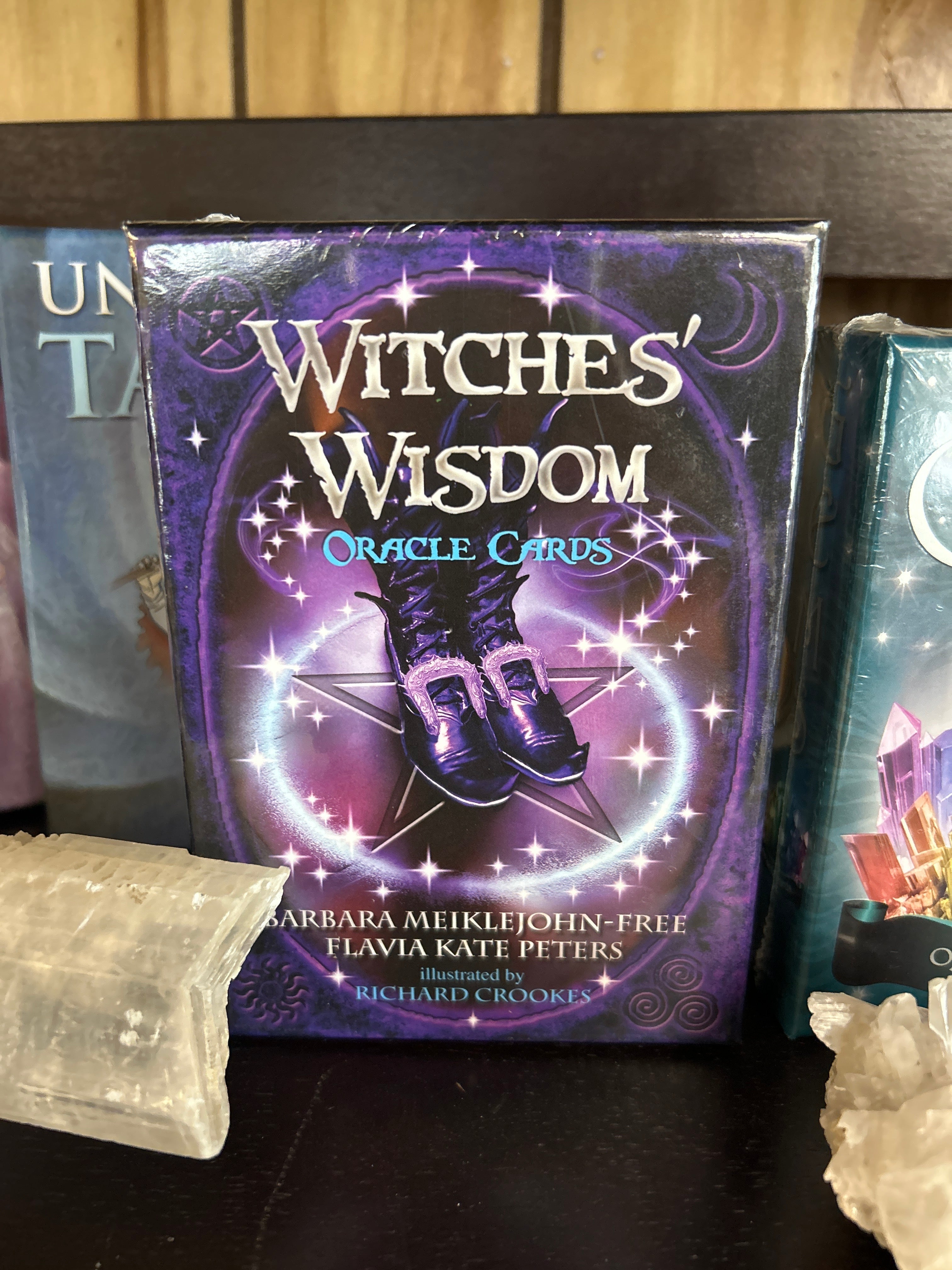 Witche’s wisdom Oracle Cards Mountain Mineral Market